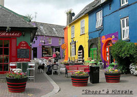 Rues aux teintes colorées